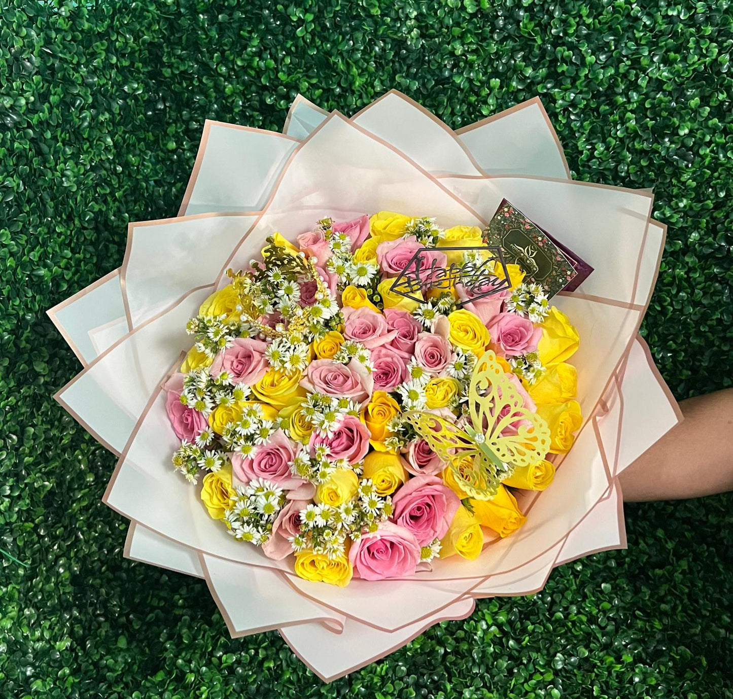 Sunshine Bouquet - forever roses store