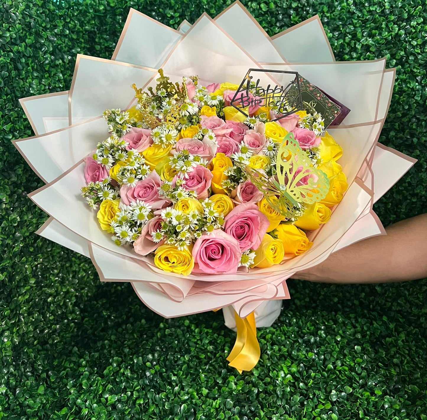 Sunshine Bouquet - forever roses store