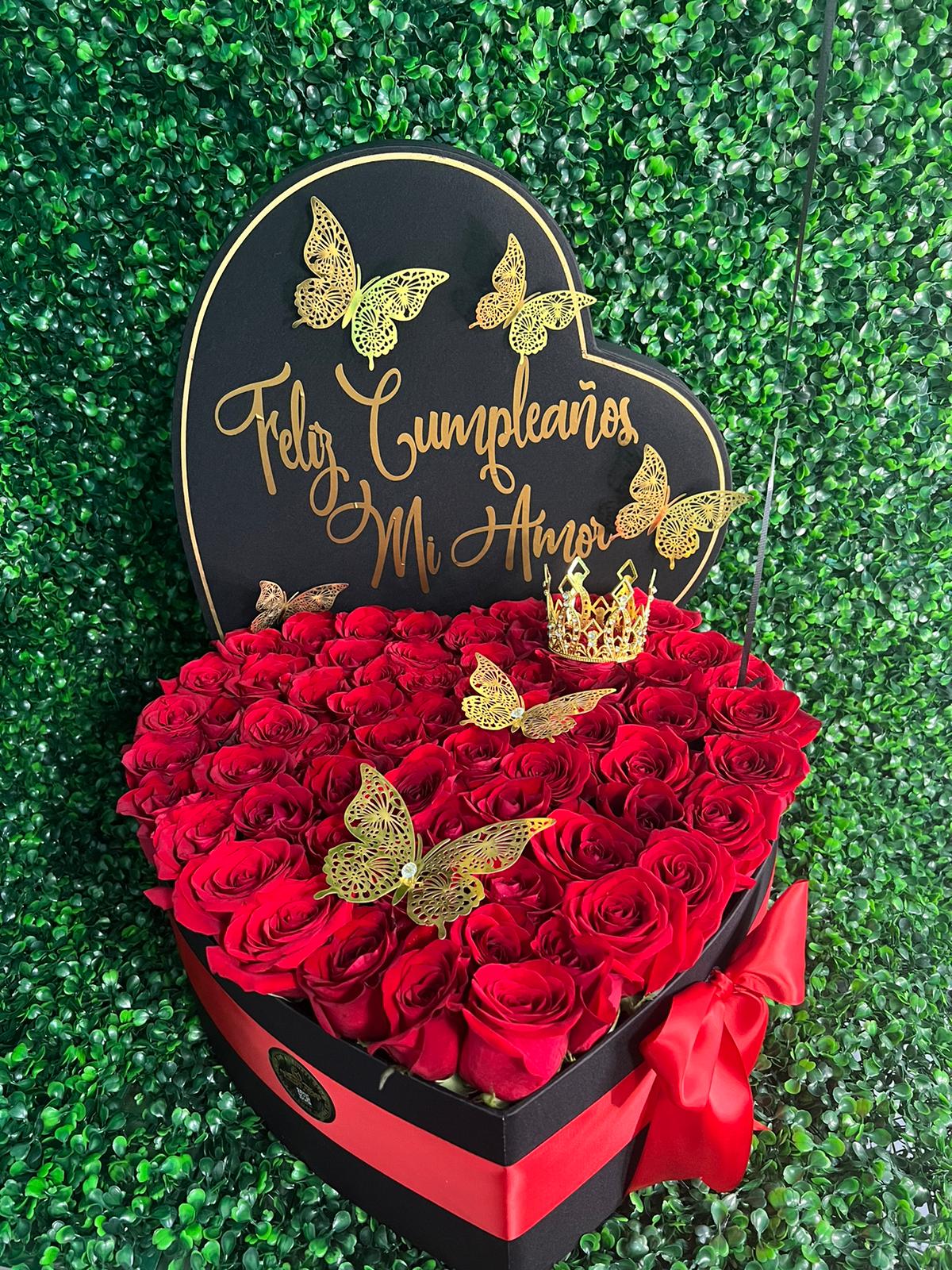 Xl Love heart box - forever roses store