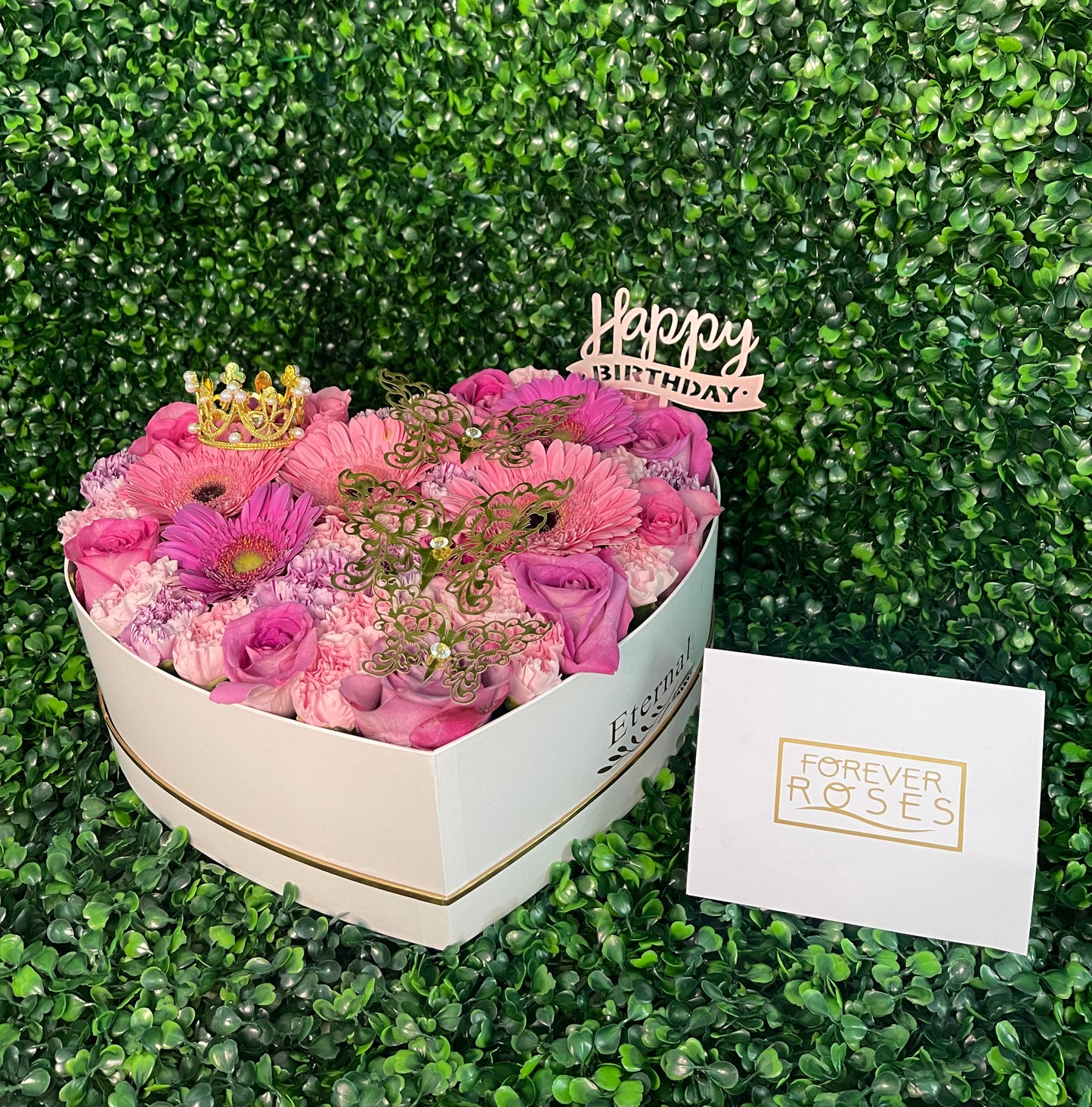 Summer Care Heart Box - forever roses store